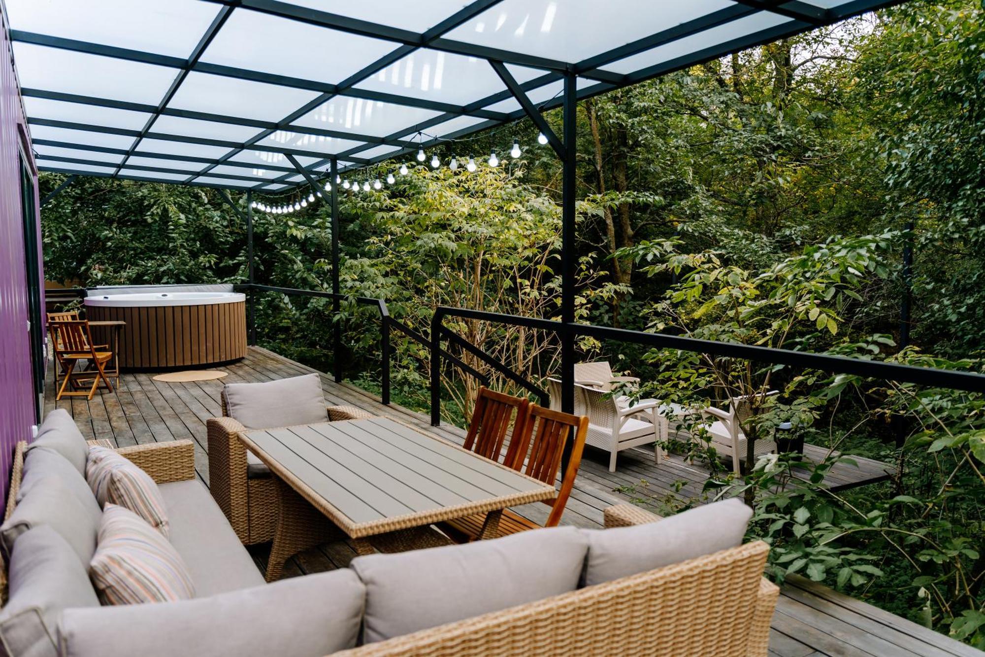Gipsy Village Park Hotel Asureti Екстер'єр фото