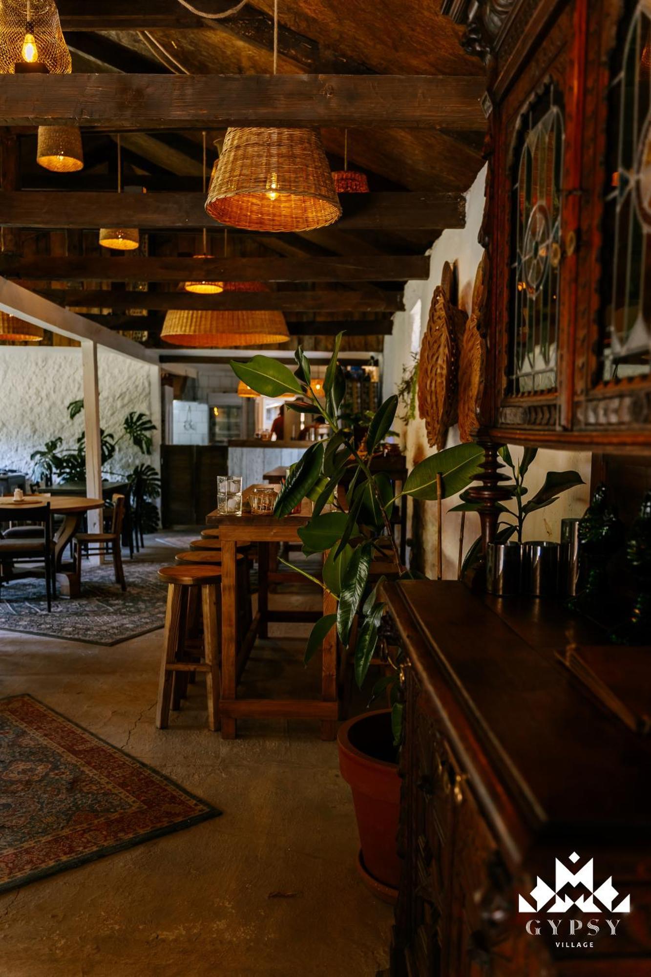 Gipsy Village Park Hotel Asureti Екстер'єр фото